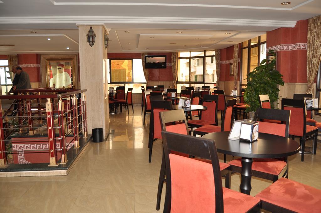 Hotel Atenas Tetouan Bagian luar foto