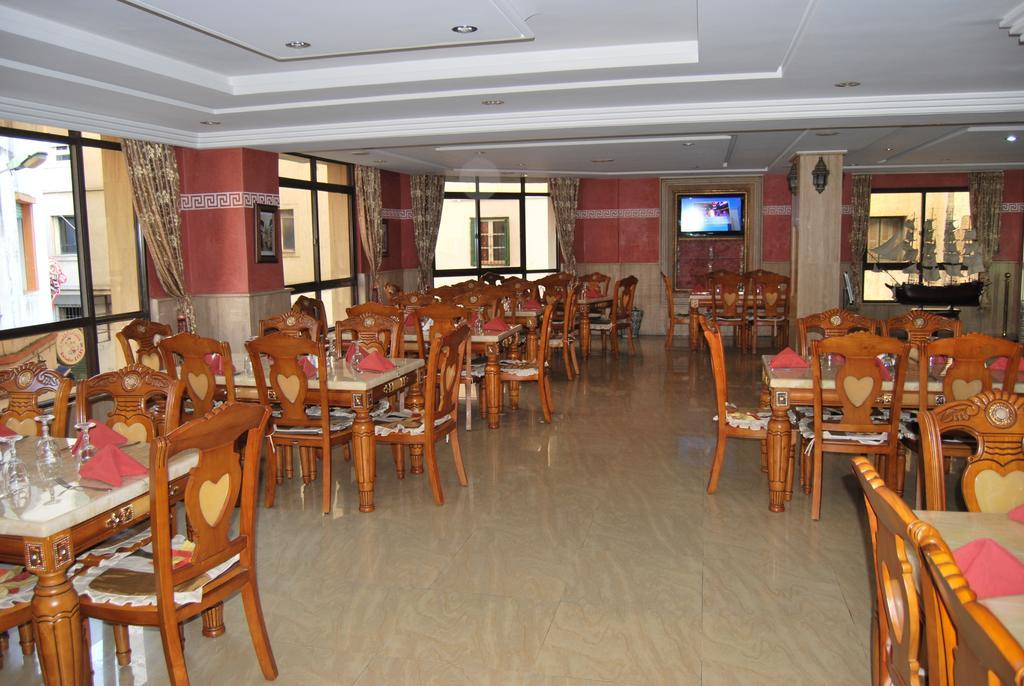 Hotel Atenas Tetouan Bagian luar foto